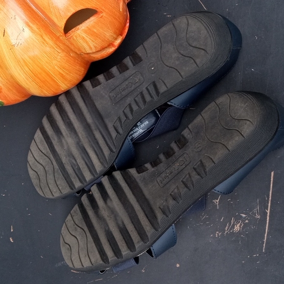 I ❤️ Comfort 7 1/2 M Navy Blue - Picture 6 of 6